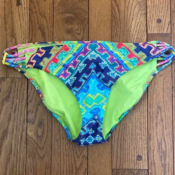 Nanette Lepore full coverage, hipster, bright multicolored bikini bottom - Picture 1 of 6